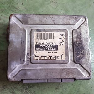 กล่องเครื่องยต์ toyota AE111 5A-FE เก่าญี่ปุ่น