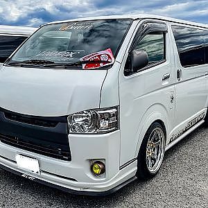 HIACE equiped CONCAVE wheels SBM Osaka2021 - SBM大阪2021 ハイエースカスタム コンケーブ ホイール
