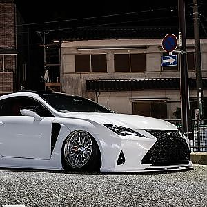 cinematic LEXUS RC 300 Fsports