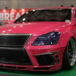 D’z Factory K-BREAK LibertyWalk PINK 18CROWN ももいろクラウンZ - OAM2023 大阪オートメッセ2023