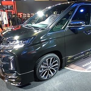TOYOTA new NOAH MODELLISTA TAS2022 - 新型 ノア モデリスタ オートサロン2022