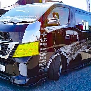 (4K)BODY LINE NISSAN URVAN NV350BK ボディライン・日産キャラバンNV350カスタム - スーパーカーニバル2017
