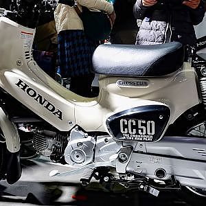 (4K)HONDA CC50 2018 ホンダ新型クロスカブ50 - 大阪モーターサイクルショー2018