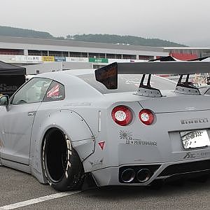 Liberty Walk Supercar Tuner LB*WORKS