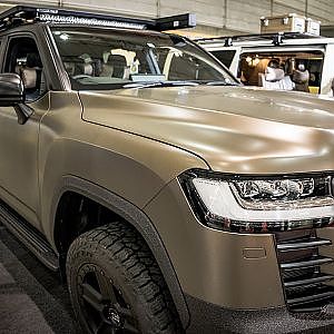 FLEXDREAM TOYOTA Landcruiser300 AX FD-Style TAS2022 - フレックスドリーム ランドクルーザー300 AX FDスタイル 東京オートサロン2022