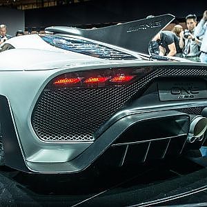 Mercedes-AMG Project ONE / F1 Street-Car 1,6 1000hp  V6 turbo hybrid