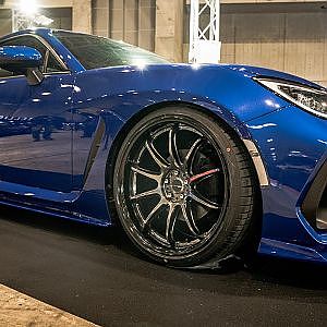 WORK SUBARU BRZ KUHL Bodykit TAS2022 - ワーク BRZ クール エアロ装着 東京オートサロン2022