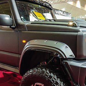 (4K)WALD SUZUKI JIMNY SIERRA Black Bison Edition ヴァルド ジムニーシエラ ブラックビジョン - OSAKA AUTO MESSE 2019