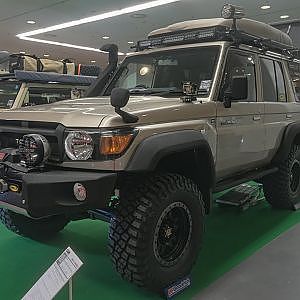 MOTORAGE LANDCRUISER76 SPECIAL モトレージ 70ランクル スペシャル - OAM2023 大阪オートメッセ2023