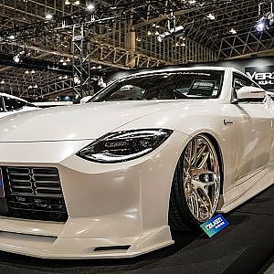 KUHL KRUISE RZ34 bodykit クール 新型フェアレディZ エアロキット - TAS2023 東京オートサロン2023