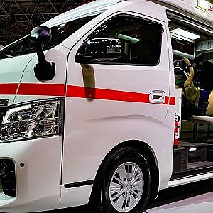(4K)NISSAN PARAMEDIC CONCEPT 日産新型救急車・パラメディックコンセプト - 東京モーターショー2017