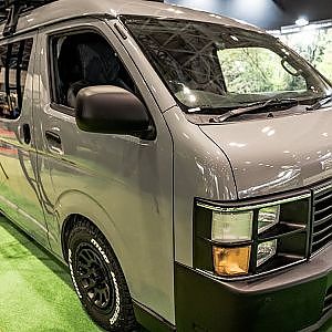 FLEX RENOCA HIACE / RHINO-RACK TAS2022 - フレックス ハイエース リノカ 東京オートサロン2022