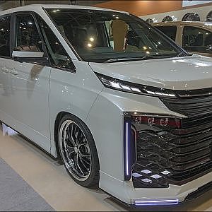 M'z SPEED GRACE LINE VOXY bodykit 6BA-MZRA90W エムズスピード 90ヴォクシー カスタム - TAS2023 東京オートサロン2023