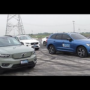 Volvo XC 40 ระหว่างรุ่น EV กับ Plug-in Hybrid  รูปทรงเดียวกัน แต่ขุมพลังแตกต่างจะเลือกคันไหนดี