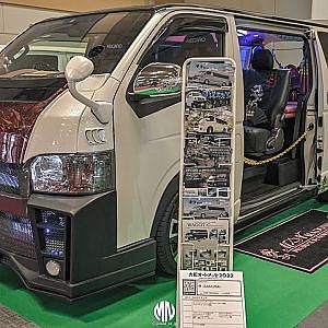 SAMURAI HIACE TRH200V bodykit OAM2022 - 侍 カスタムハイエース エアロ 大阪オートメッセ2022