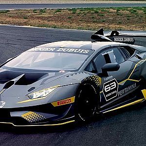 Lamborghini Huracan Super Trofeo EVO | CINEMATIC