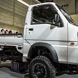 GARAGE Z1 LiftUp Custom K PickUpTrucks TAS2022 - ガレージZ1 カスタム軽トラ リフトアップ 東京オートサロン2022