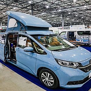 WHITE HOUSE コンパクトキャンパー フリード HONDA FREED CAMPER TOKYO CAMPING CAR SHOW 2021 - 東京キャンピングカーショー2021