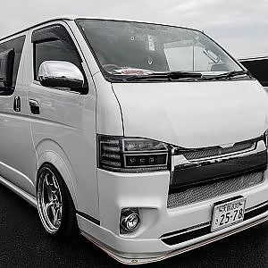 TOYOTA HIACE 200 bodykit 200系ハイエース カスタム スタイルボックスミーティング - SBM2023