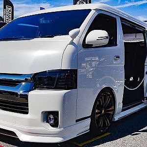 (4K)HEARTS TOYOTA 200 HIACE modified ハーツ200系ハイエースカスタム - スーパーカーニバル2017