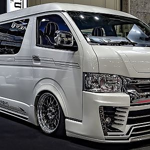 DYNASTY TOYOTA 200 HIACE bodykit OAM2022 - ダイナスティ ハイエース エアロキット 大阪オートメッセ2022